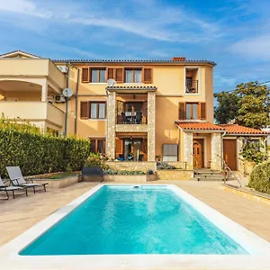 Krasa Sea View Apartmants With Pool Apartment Ližnjan