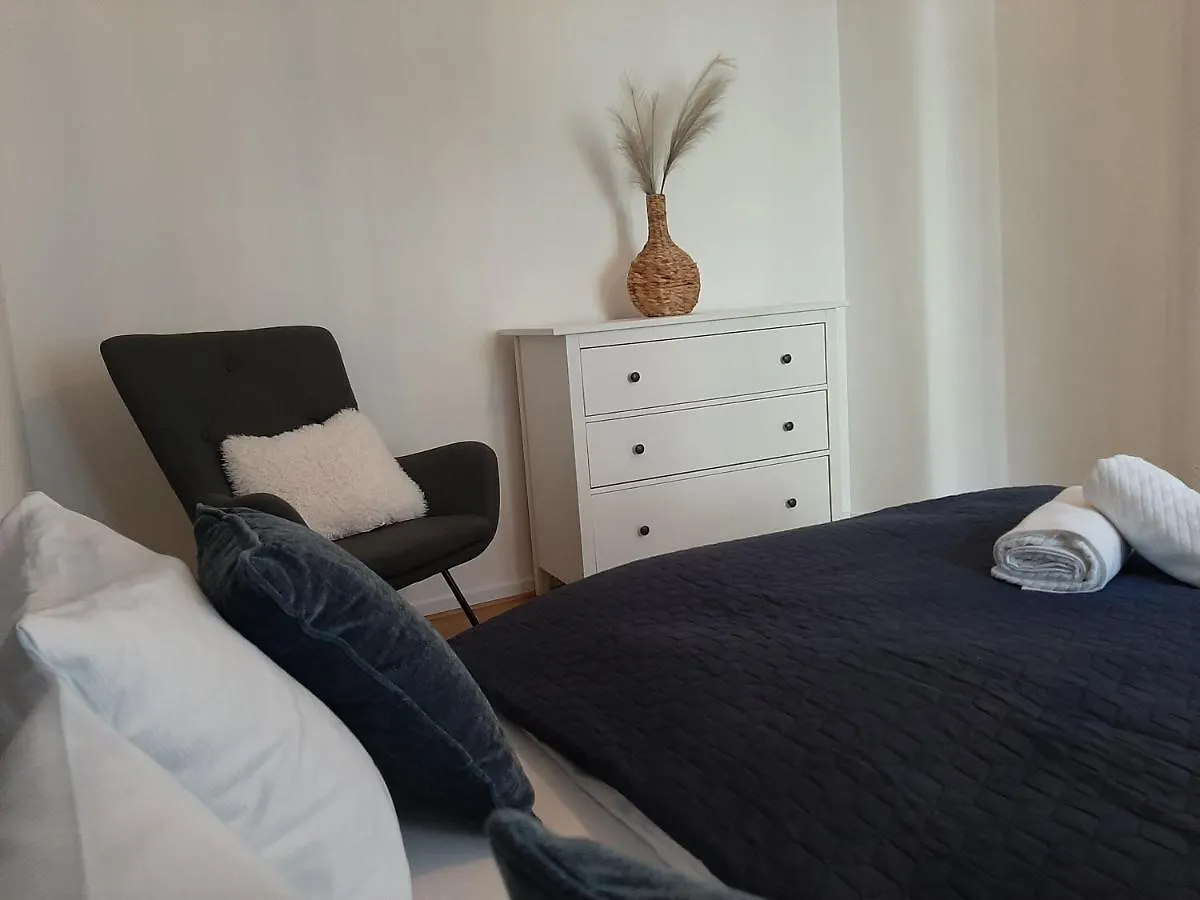 Zentrale Lage I Historisch I Parkplatz I Fahrradkeller Appartement Straubing Duitsland