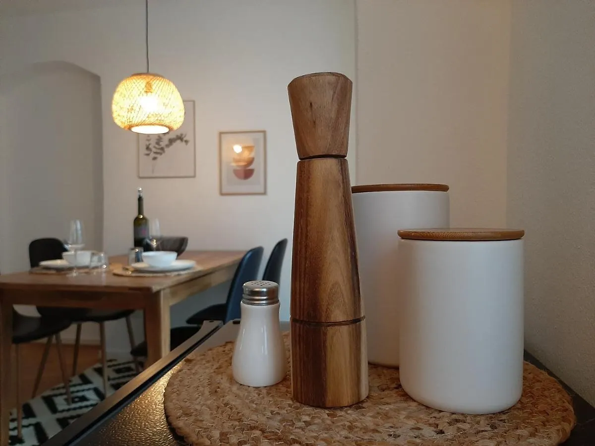 Zentrale Lage I Historisch I Parkplatz I Fahrradkeller Appartement Straubing